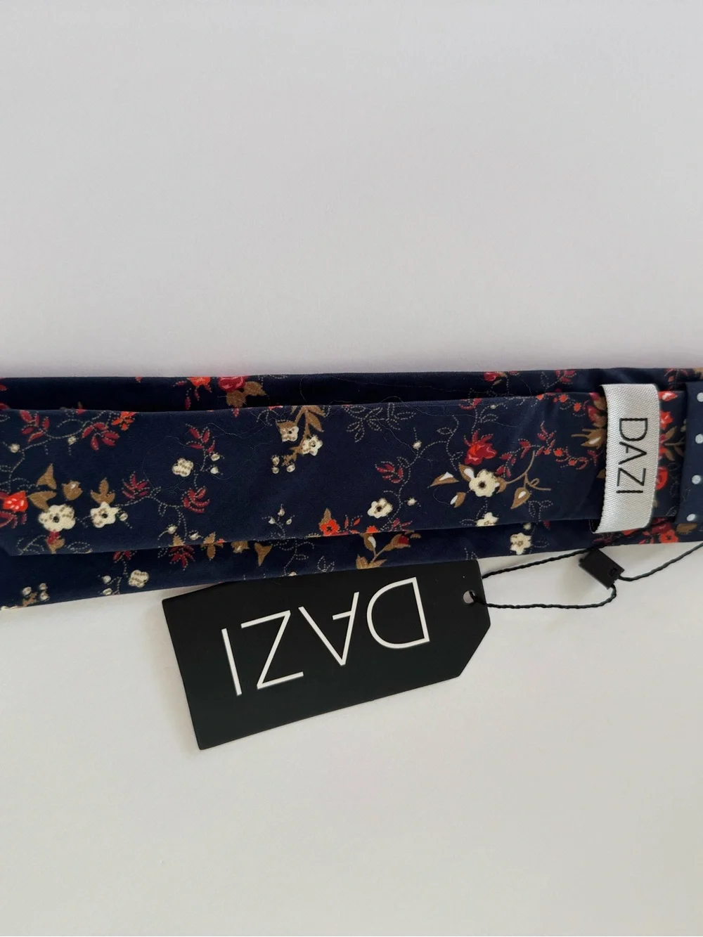 DAZI Men's Cotton Blue multi Floral Neck Tie NWT
